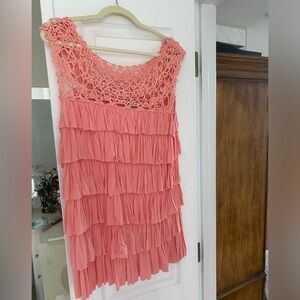 Laseine cute top with shorts/jeans or blue jean skirt